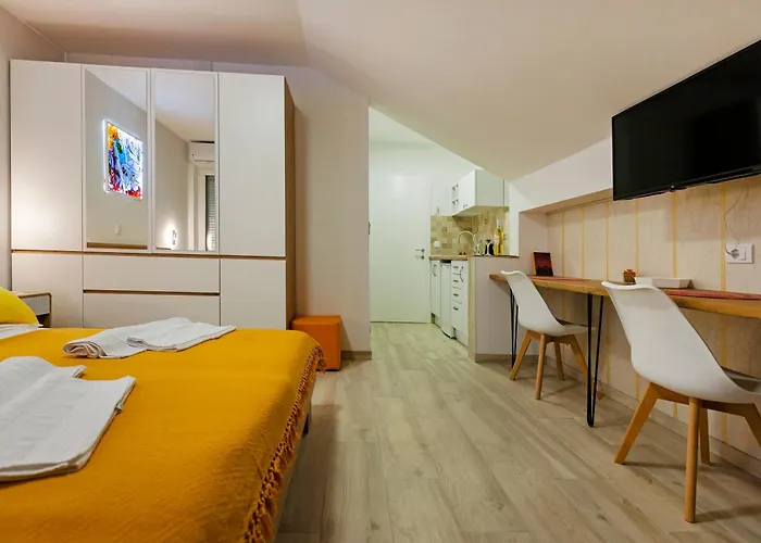 Ohrid Happy Apartments